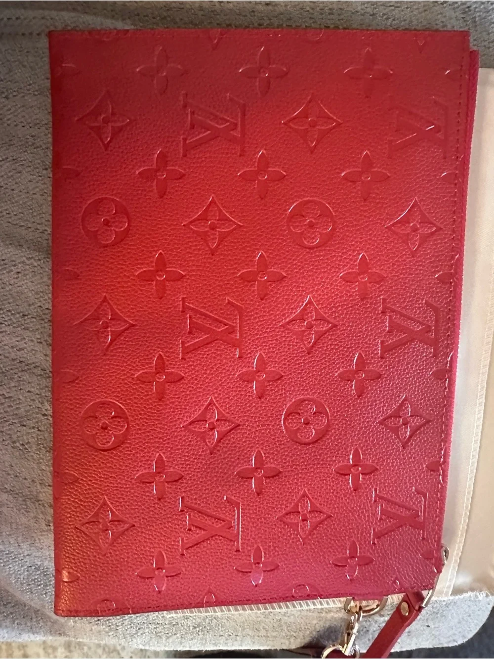 Unlisted sleek wristlet